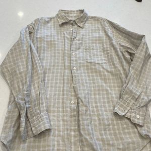Salvator Ferragamo Men’s xl  long sleeve shirt excellent shape tan blue linen.